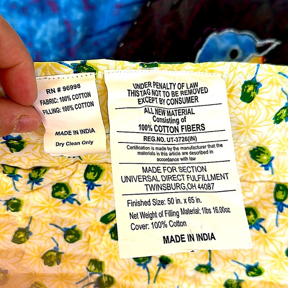 Embroidered and handsewn bird quilt - Picture 5 of 5